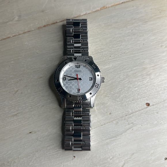 Coach Signature Women's Stainless Steel Quartz Bracelet Watch 14501196 - Picture 4 of 6